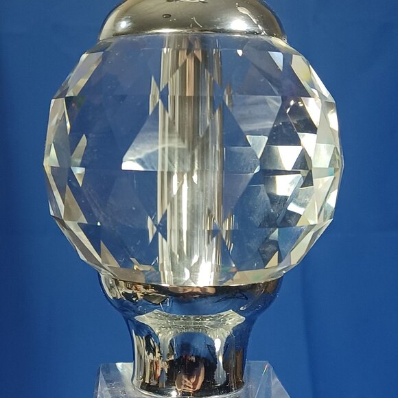Vintage Hollywood Regency Crystal Ball Lucite Lamps Set Chrome Hardware … - Picture 7 of 11